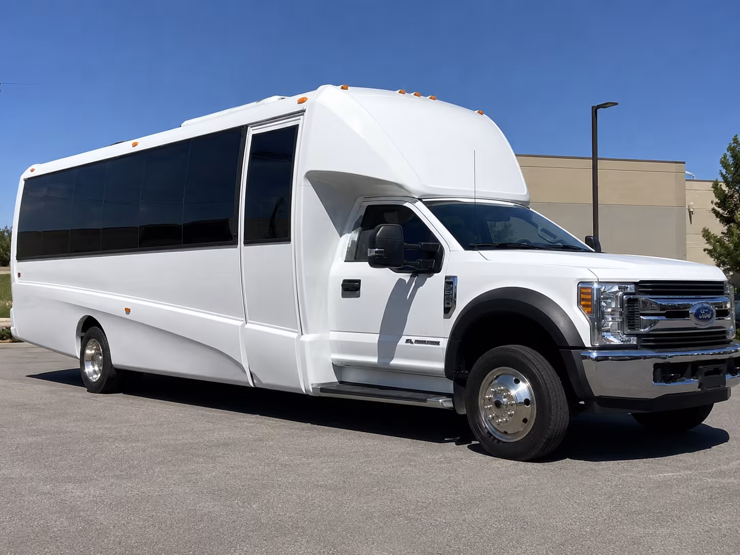 clarksville wedding transportation